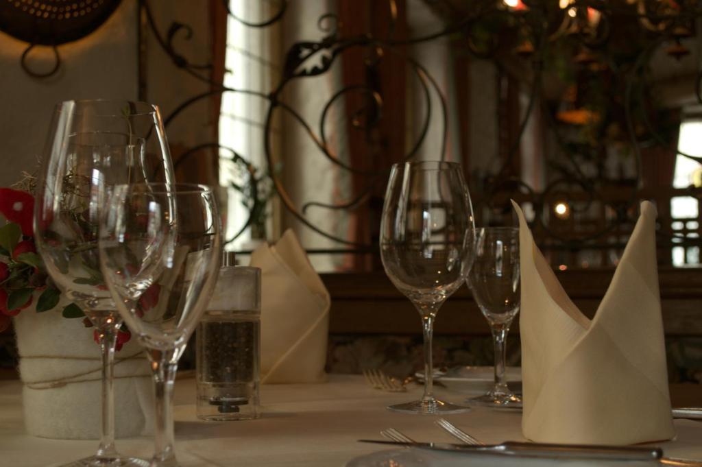 Hotel Restaurant Baeren Freudenstadt Exterior photo